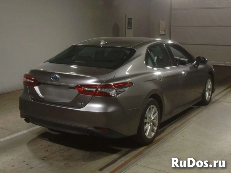 Седан гибрид Toyota Camry Hybrid кузов AXVH70 модификация G гв 2021 фотка