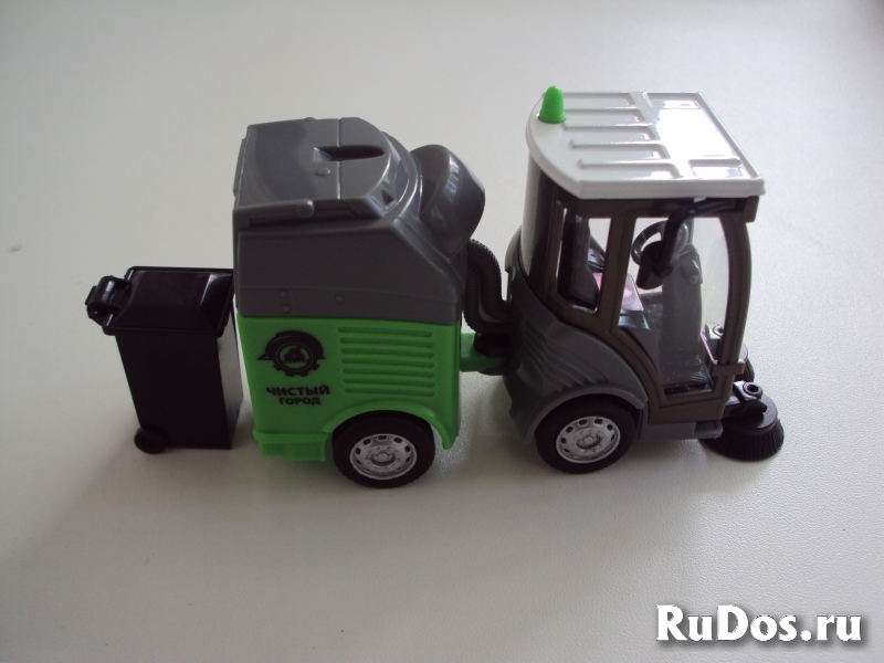 Вакуумно-уборочная машина "Технопарк" изображение 6