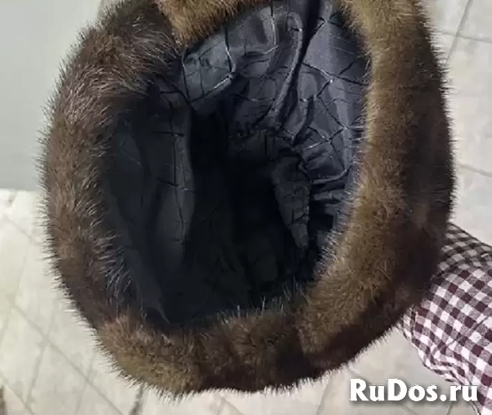 Шапка женская из мягкой коричневой норки фотка