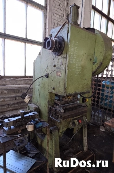 ПРОДАМ МЕТАЛЛООБРАБАТЫВАЮЩИЕ СТАНКИ фотка