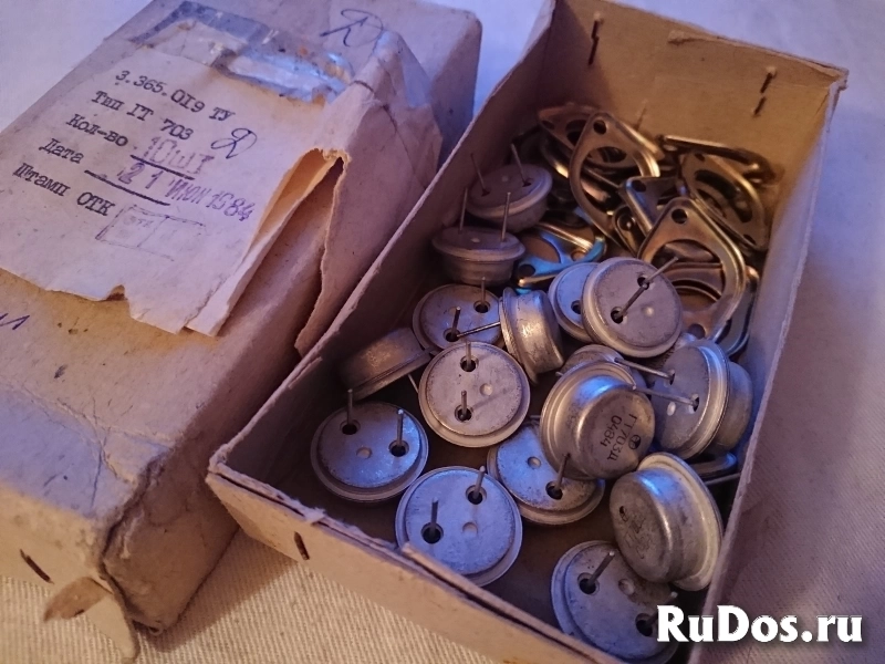 Транзисторы ГТ806. ГТ703. КТ903. П306. П210 изображение 6