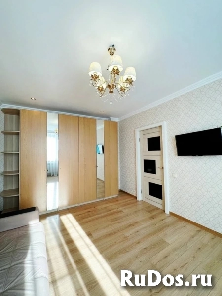 Продам 1 комнатную квартиру 49 м2 изображение 3