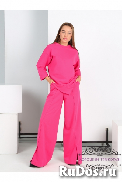 Молодежные костюмы для прогулок и активно отдыха. Ярко! Стильно изображение 11