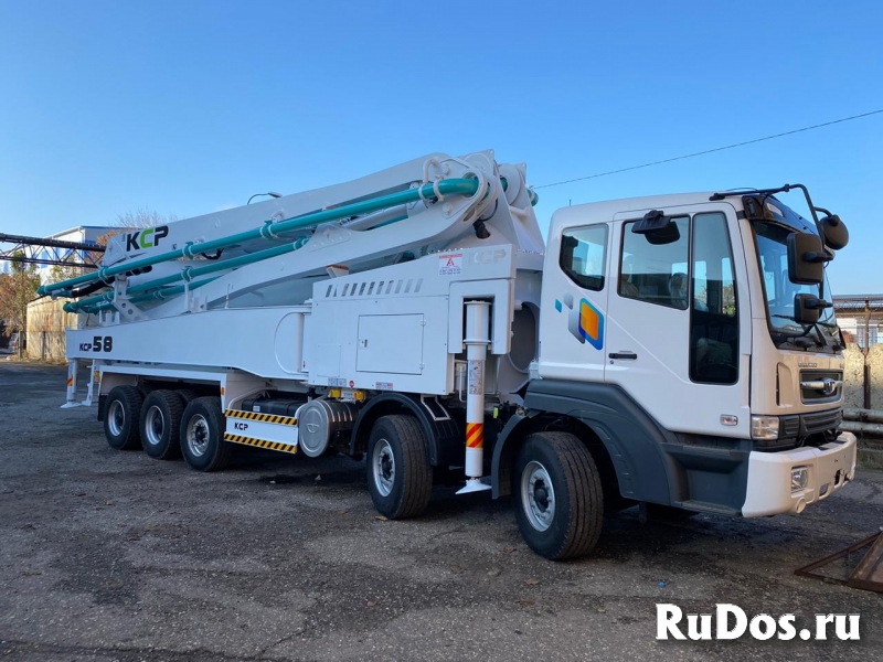 Бетононасоса KCP55ZX170 на шасси Daewoo Novus изображение 4