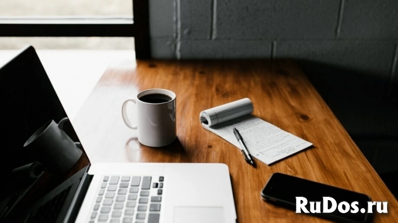 Менеджер банка удаленно фото