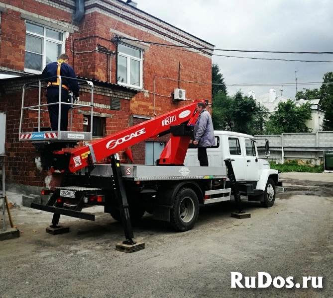 Аренда автовышек от 18 до 45 метров фото