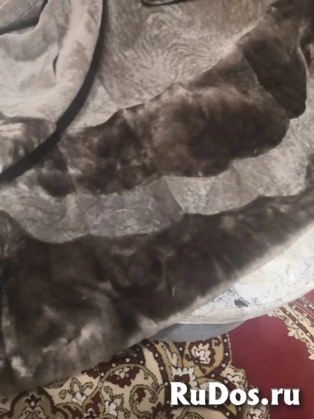 Продам красивую, лёгкую, тёплую шубу изображение 5