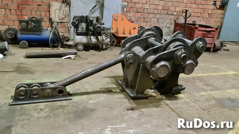 Крашер механический по бетону с цельной челюстью фотка