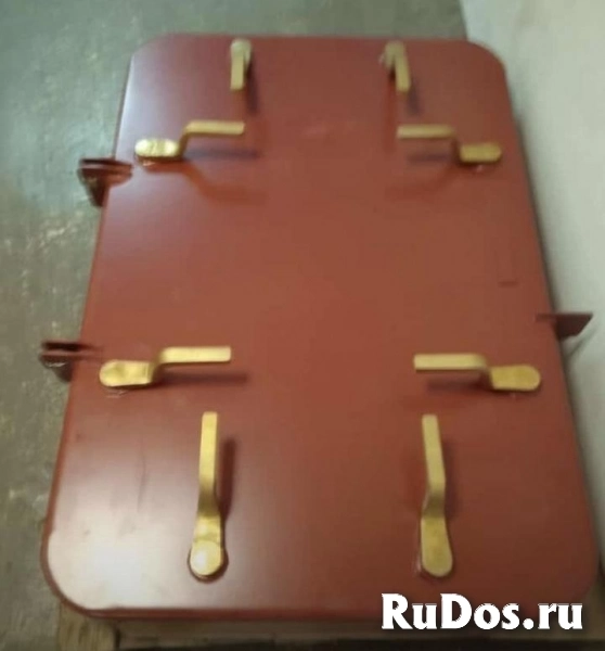 Люк судовой задраивание ручками   плоское полотно изображение 3