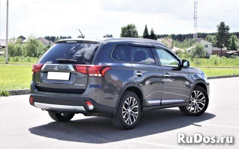 Продам автомобиль MITSUBISHI OUTLANDER 2015 г.в. изображение 3