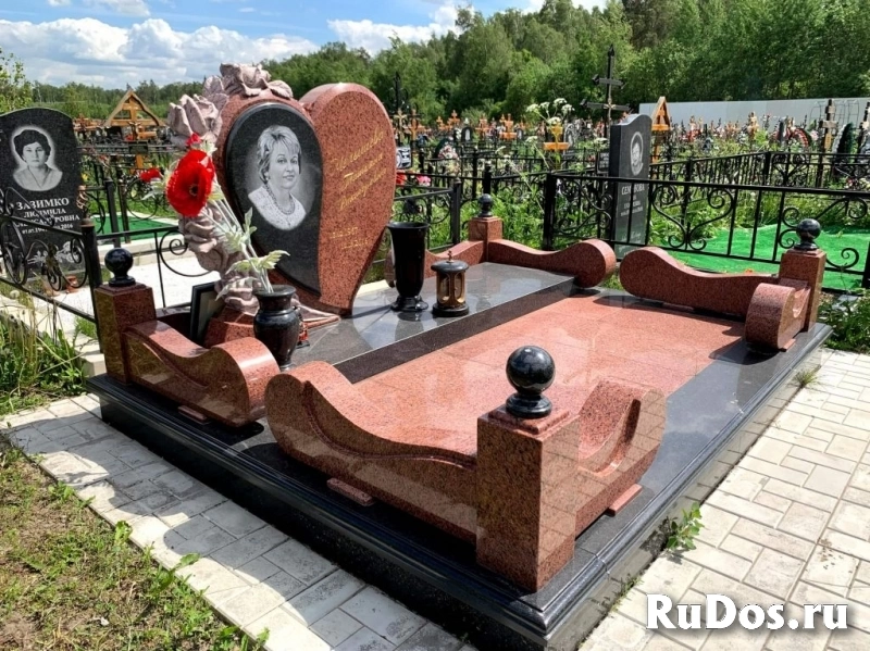 Памятники из гранита и мрамора, кресты, ограды изображение 3