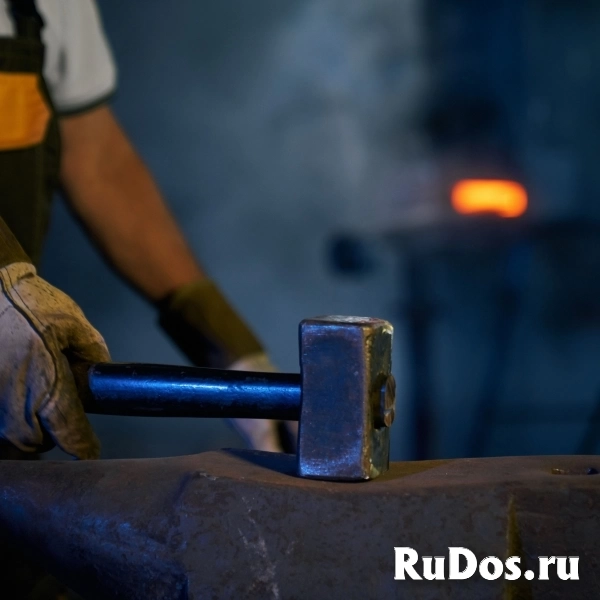 Слесарь фото