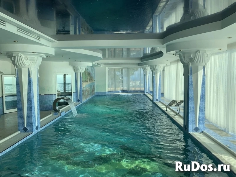 Продам коттедж 1400 м2 фотка