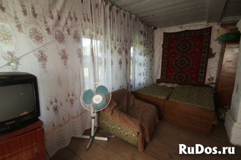 Бревенчатый жилой дом в деревне Кондряево, очень дёшево изображение 3