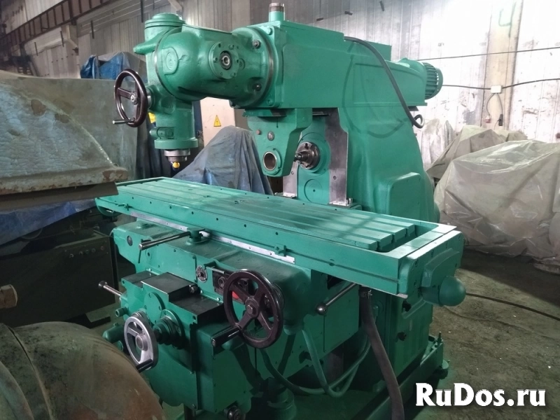 6М83Ш станок фрезерный консольный широкоуниверсальный продам изображение 10