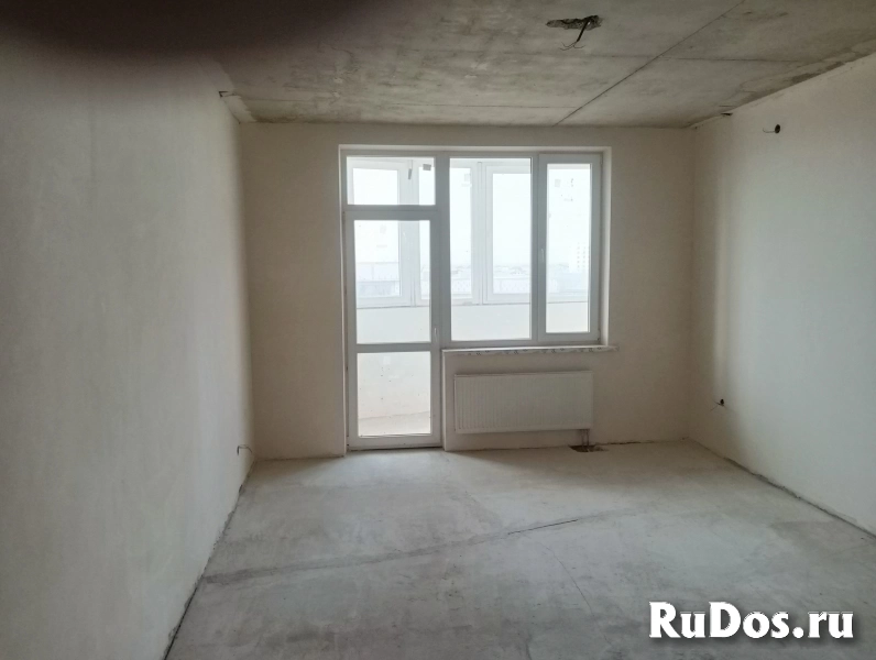 Продаю 2-к. квартиру 91.35  кв.м.  г .Евпатория Крым изображение 4