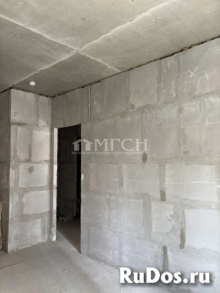 Продам 1 комнатную квартиру 32 м2 изображение 4