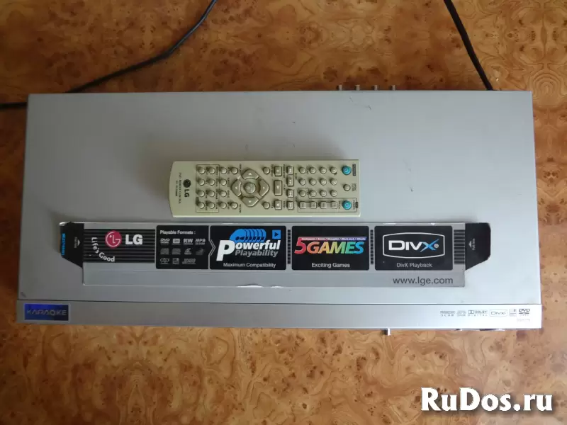 DVD плеер LG DGK 778 с караоке изображение 5