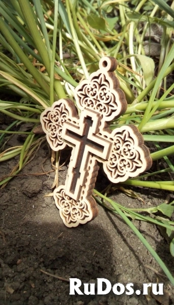 Крест автомобильный на присоске изображение 5