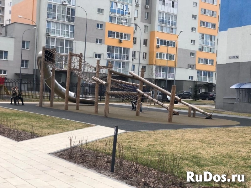 Продается 2-комн. квартира по ул.Пр.Победы 97а,ЖК "Новые сады" изображение 5