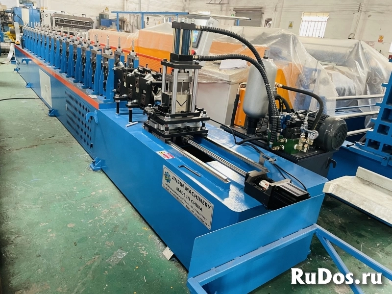 Высокоскоростная производственная линия для производства L-профилей фотка