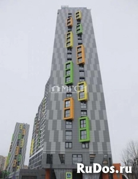 Продам 2 комнатную квартиру 65.3 м2 изображение 3