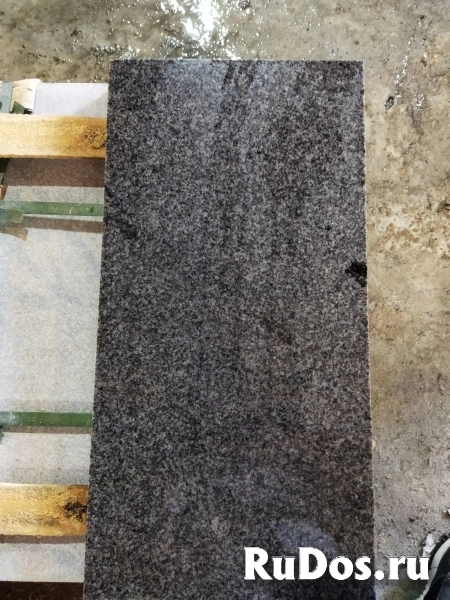 Памятники оптом изображение 12