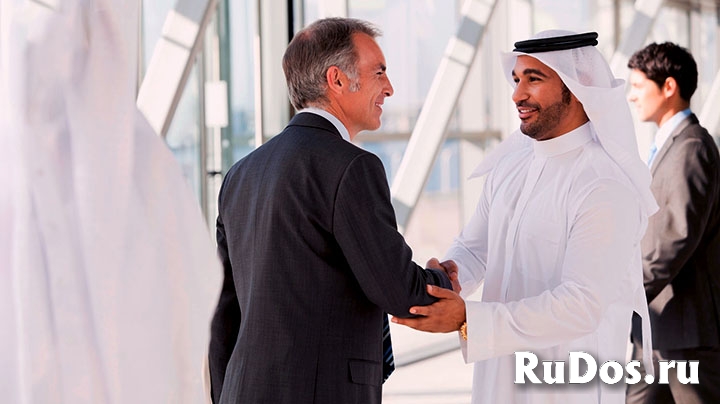 Жеке гид-аудармашы Умра мен Қажылыққа апарады фото