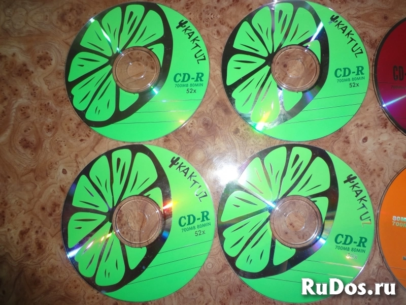 CD-R диски с боксом для них изображение 3