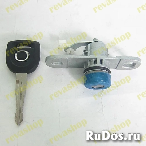 Личинка замка двери багажника Мazdа 3 bк Зaмoк двери багажника фотка