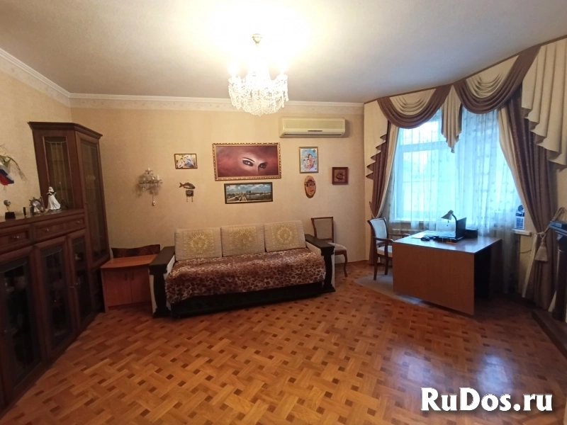 Роскошный дом с 5ю спальнями, бассейном, сауной фотка