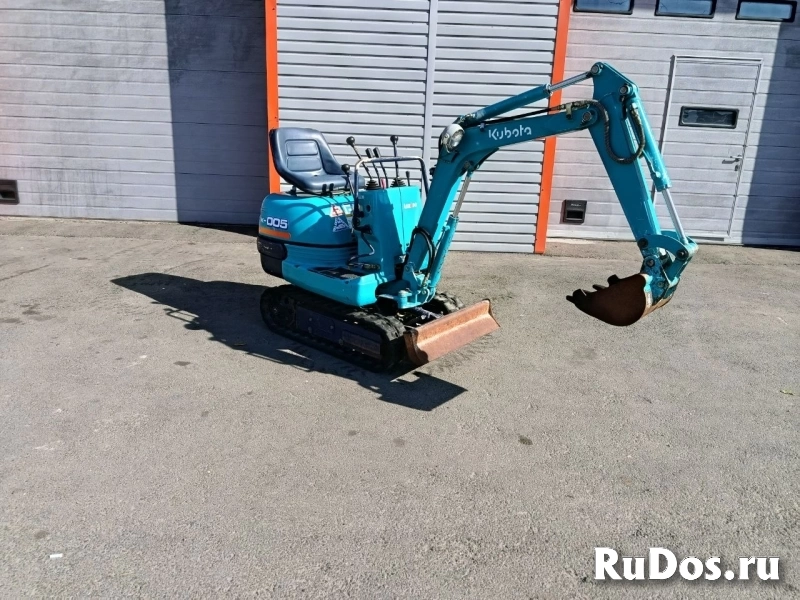 Японский мини-экскаватор Kubota K-005 изображение 6