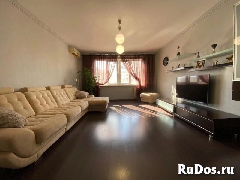 Продам 2 комнатную квартиру 70 м2 фото