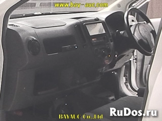 Универсал Mitsubishi Lancer Van кузов CVY12 модификация 15M изображение 6