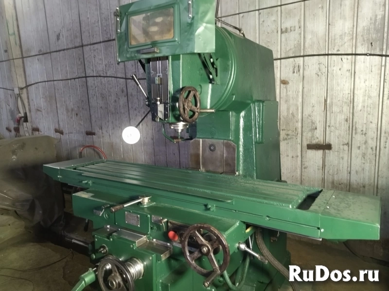 Станок вертикальный консольное-фрезерный ВМ127 продам изображение 12