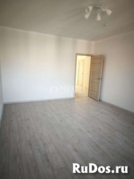 Продам 2 комнатную квартиру 58.2 м2 изображение 5