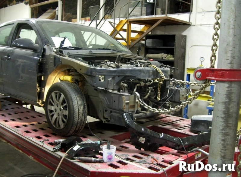 Ремонт авто всех моделей и марок, автосервис фото