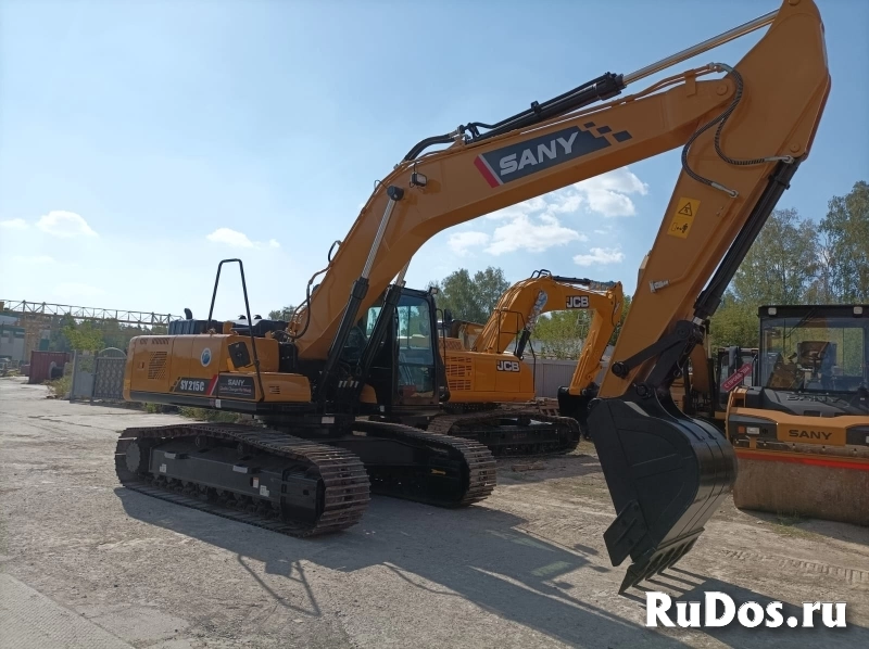 Услуги (аренда) гусеничного экскаватора фотка