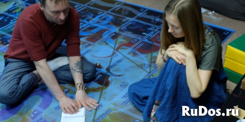 Подарочный сертификат Лила на большом игровом поле с ведущим изображение 7