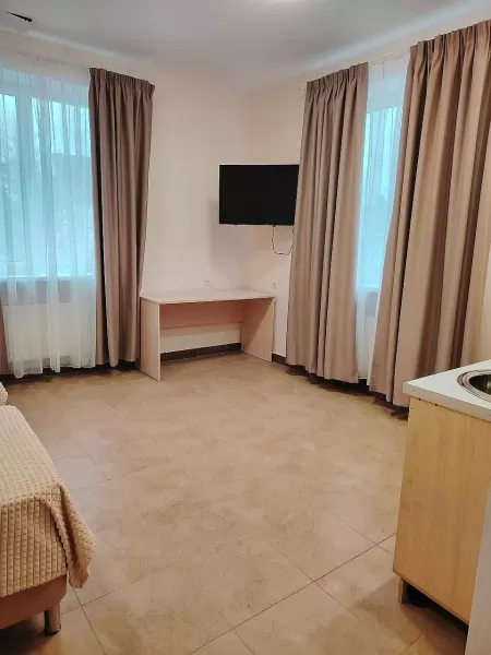 Апартаменты с кухней в престижном районе изображение 4