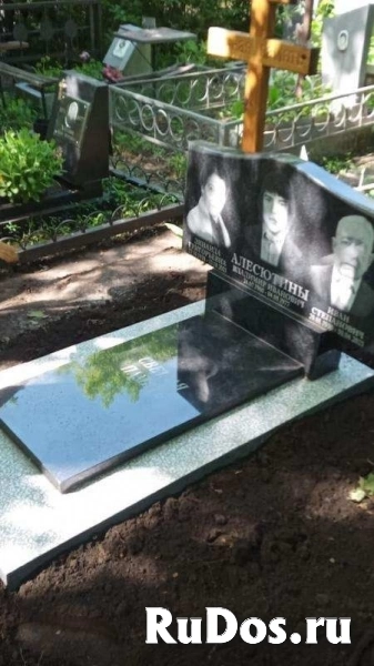 Изготовление и установка памятников фото