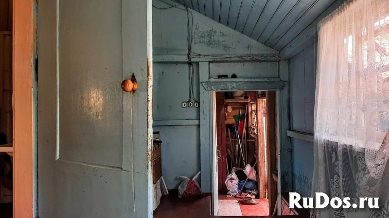 Большой добротный дом с баней, 38 соток земли изображение 9