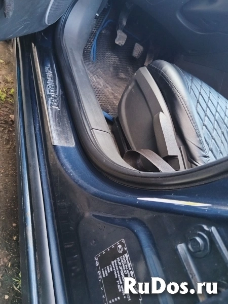 Продам автомобиль изображение 4