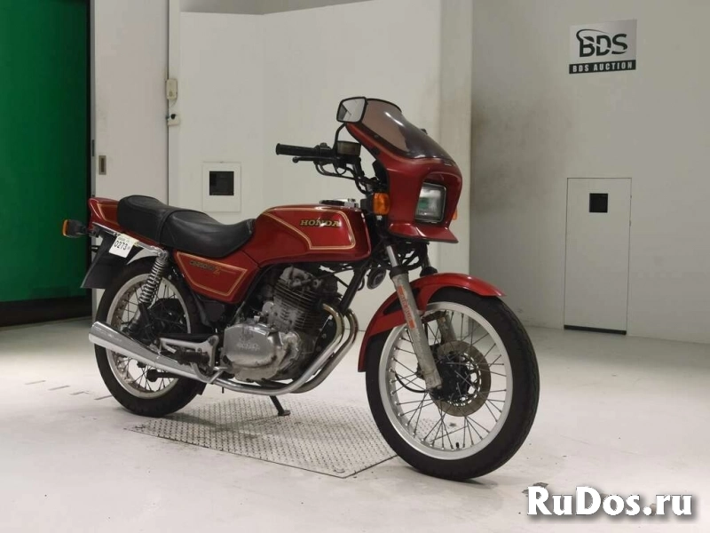 Мотоцикл дорожный Honda CB250RS Z рама MC02 изображение 3