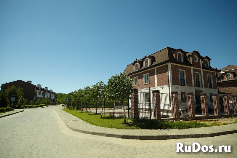 2-этажный коттедж, 220 м² изображение 5