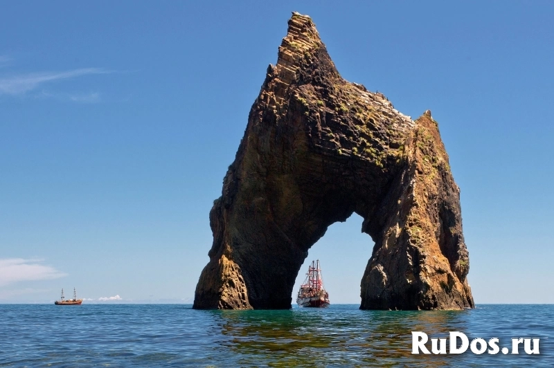 Отдых на майские в Юго-Восточном Крыму в 2026 году фотка