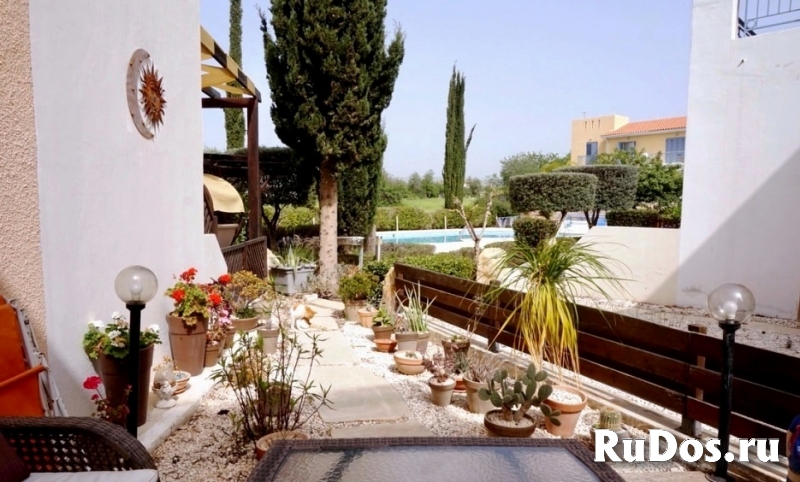 Смежный 2-спальный дом с террасой на крыше в районе Пафоса-Кипр изображение 8