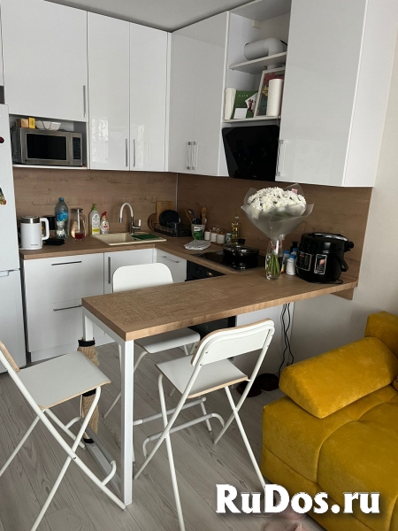 Продам 2-комнатную квартиру( Энтузиастов) изображение 4