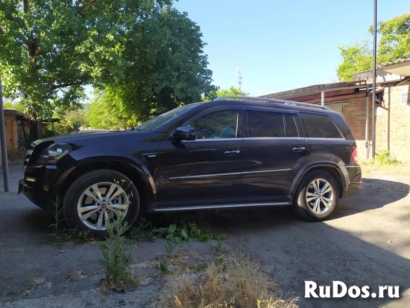 Mercedes-Benz GL-класс 5.5 AT, 2011 декабрь изображение 3
