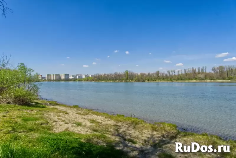 Просторный дом с участком в тихом пригороде Краснодара фотка